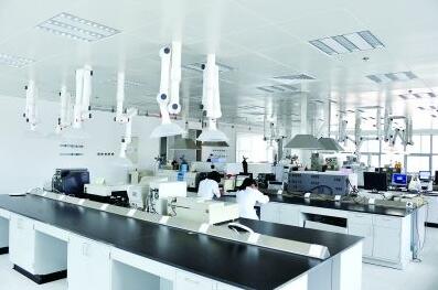 亚洲国产综合精品中文一区二区