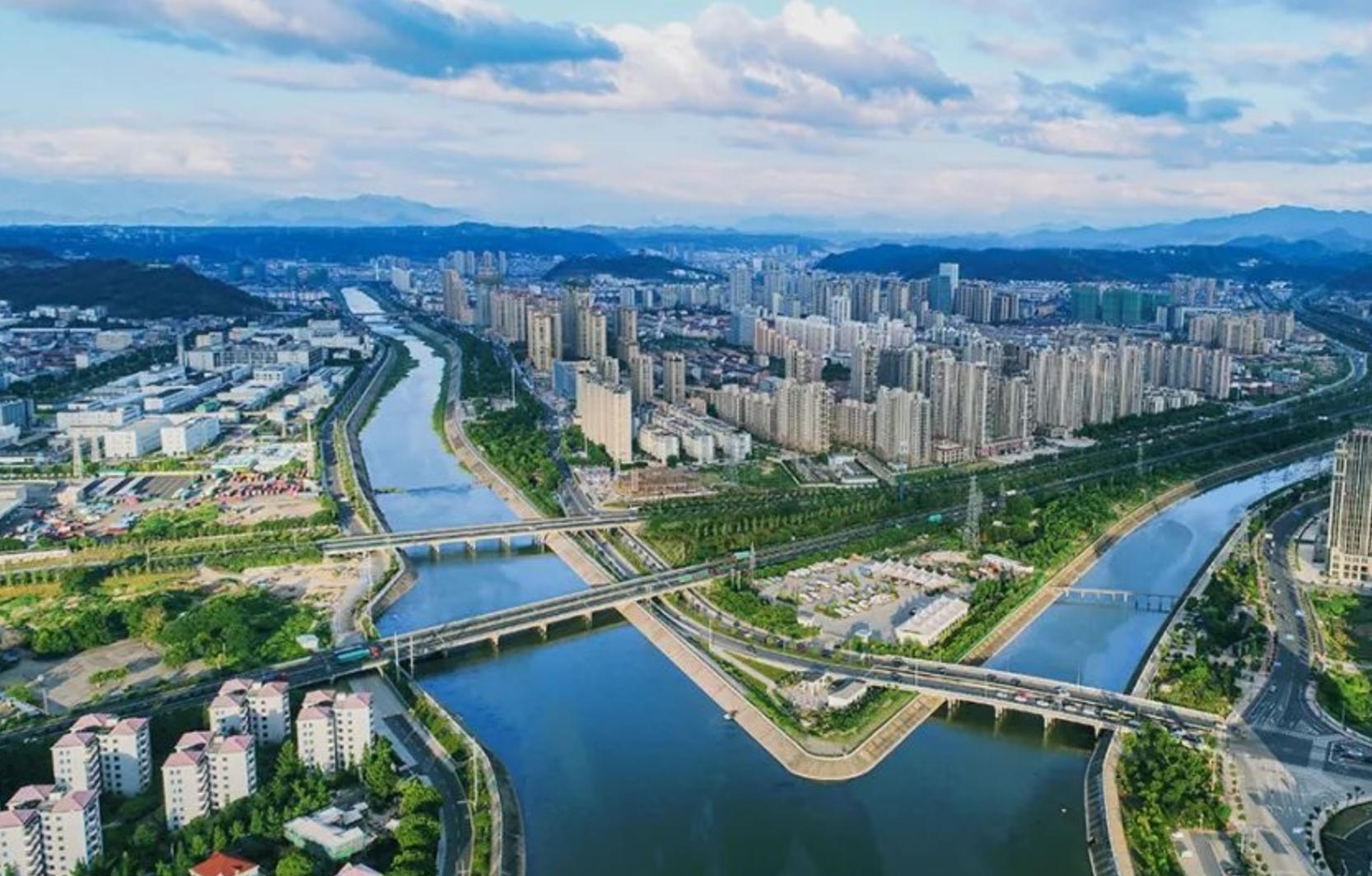 亚洲国产综合精品中文一区二区